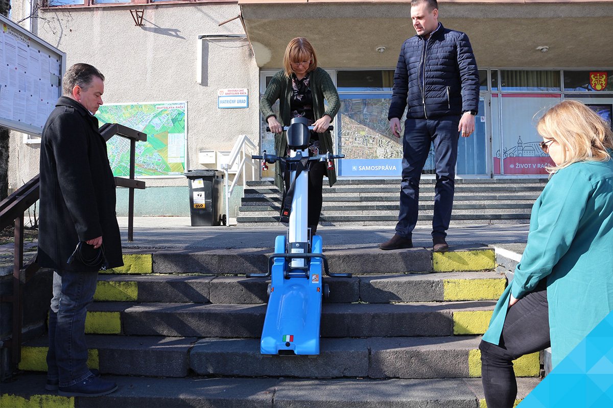 Schodolez pre imobilných