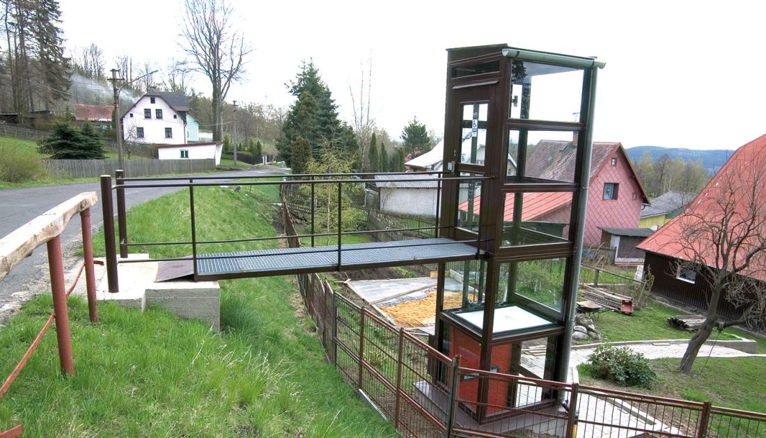 Výťahy a plošiny pre imobilných